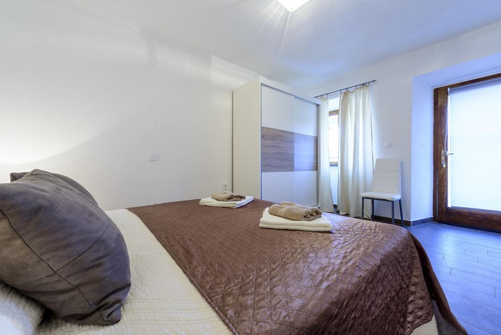 Apartment Mistral - Cosy Apartment With Sea View Molunat Ngoại thất bức ảnh